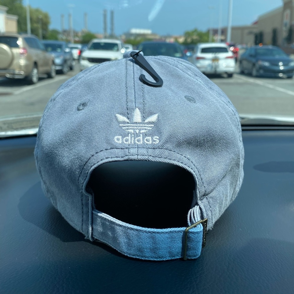 NEW Adidas Trefoil Hat (Gray/White) - Picture 4 of 6